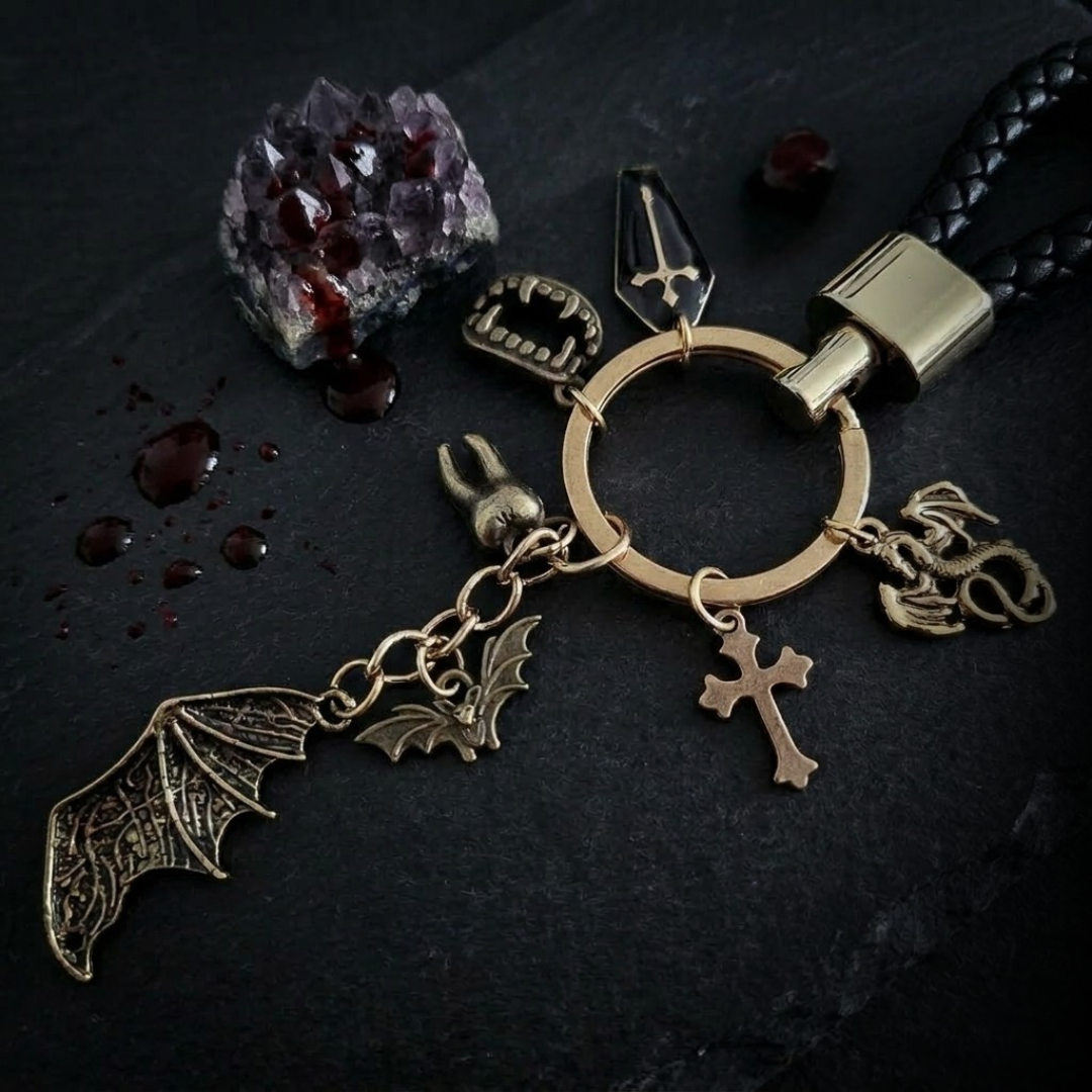 CLAVIUM CUSTODES (LLAVEROS)