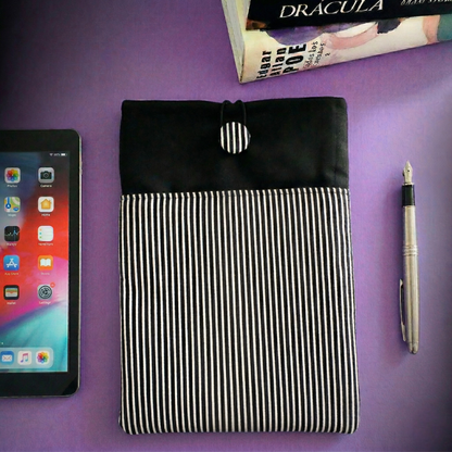 CUSTODIA (FUNDA PARA LIBROS Y TABLETS)